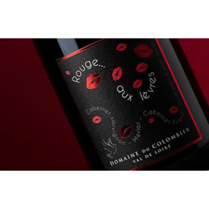 Rouge... aux lèvres